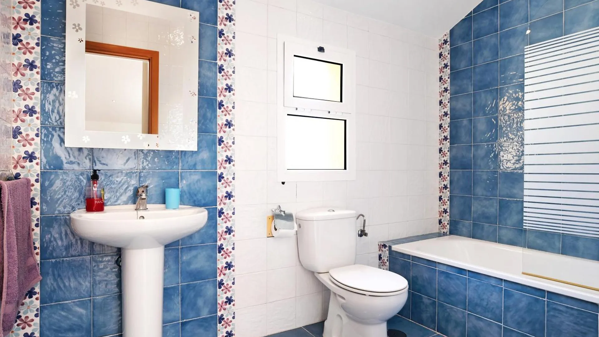 Agradable Casa Con Piscina Villa Algeciras Spain